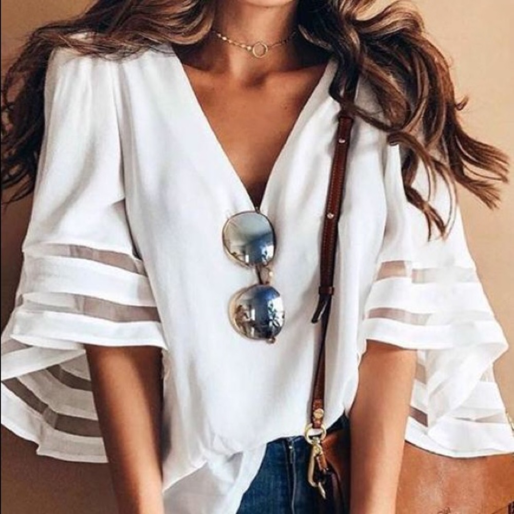 White flare sleeve v neck
